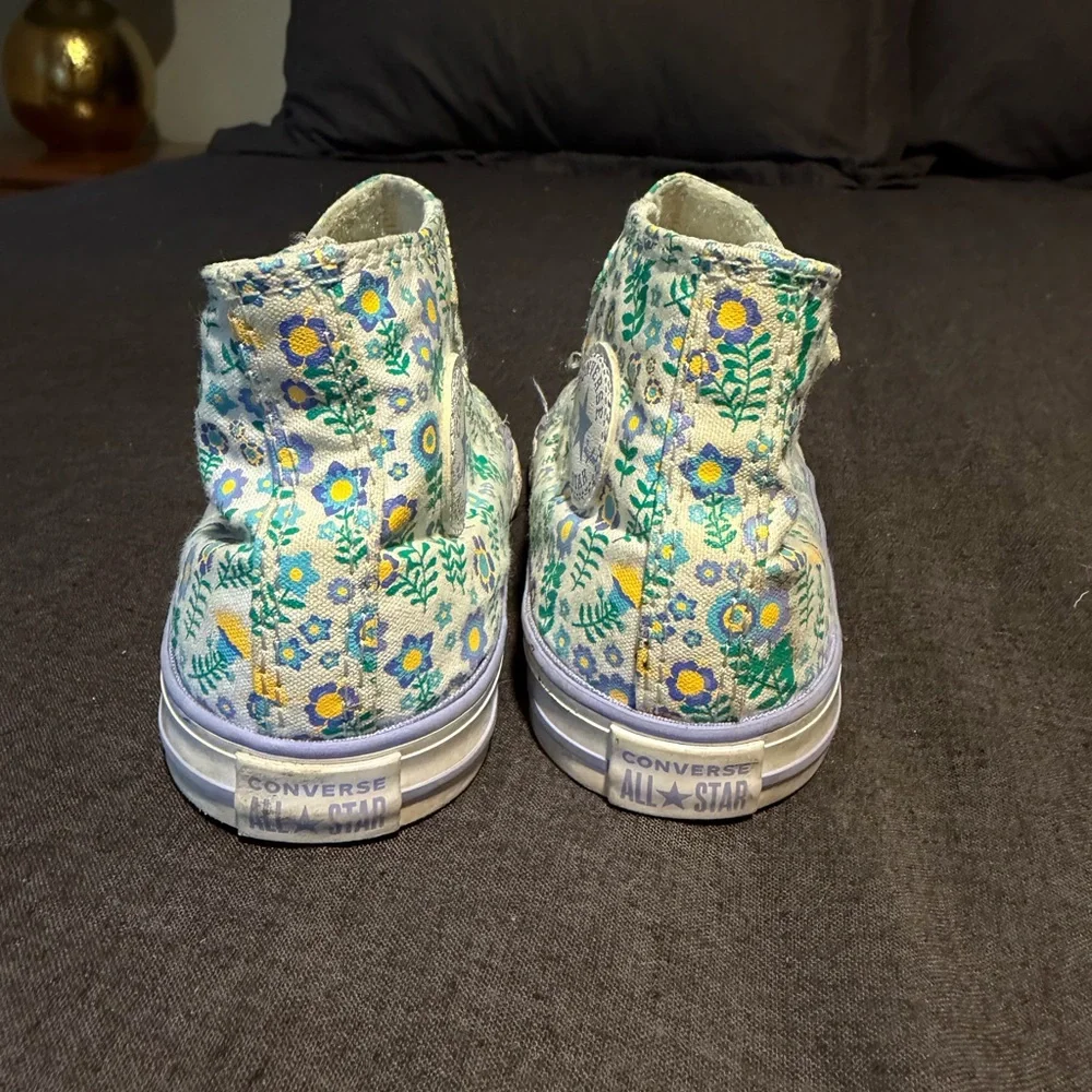 Converse Kids Floral High-Top Sneakers - White/Green/Yellow (size 10)